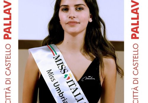 Brava .....& ....Bella   --- miss Umbria  2019 - LEILA ROSSI